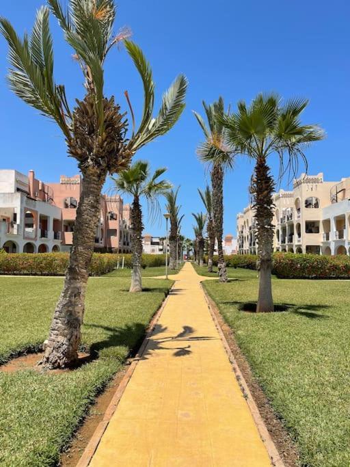 Appartement En Residence + Grande Terrasse Sur Le Toit Saidia Exterior photo