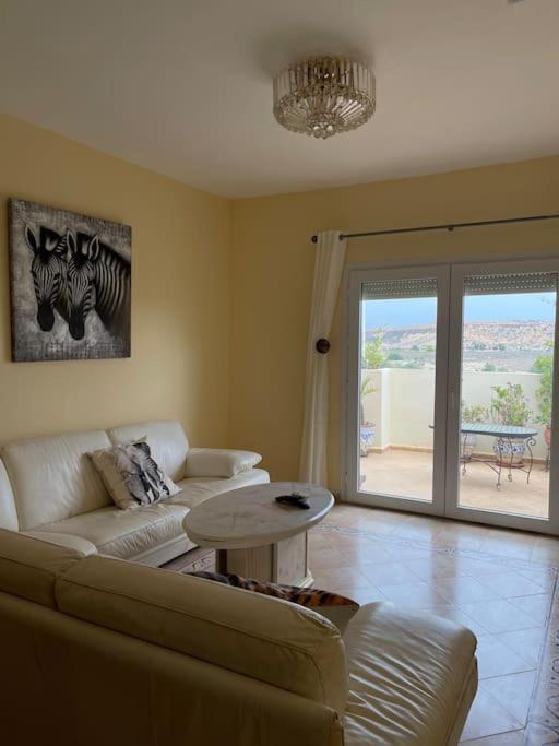 Appartement En Residence + Grande Terrasse Sur Le Toit Saidia Exterior photo