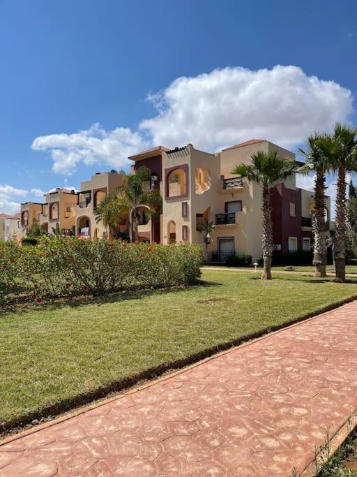 Appartement En Residence + Grande Terrasse Sur Le Toit Saidia Exterior photo