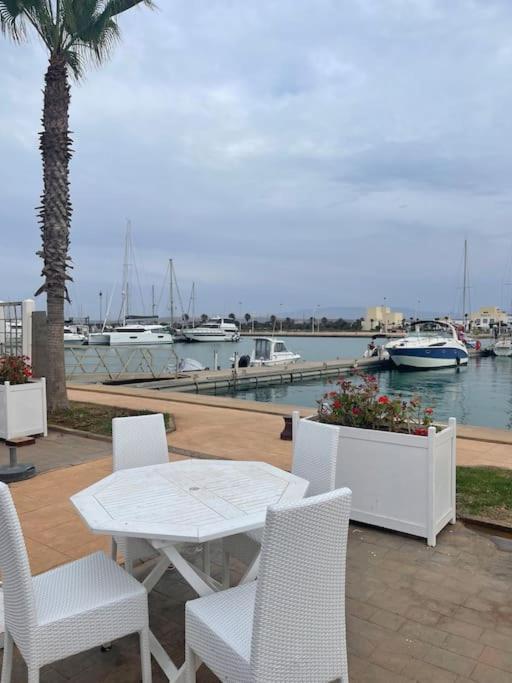 Appartement En Residence + Grande Terrasse Sur Le Toit Saidia Exterior photo