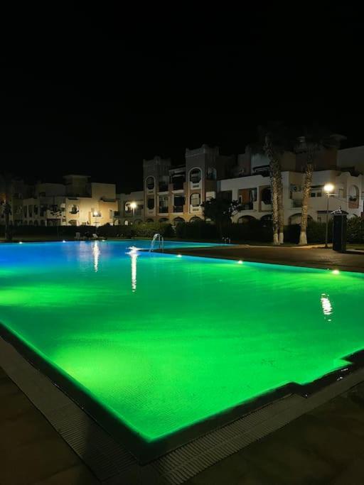 Appartement En Residence + Grande Terrasse Sur Le Toit Saidia Exterior photo