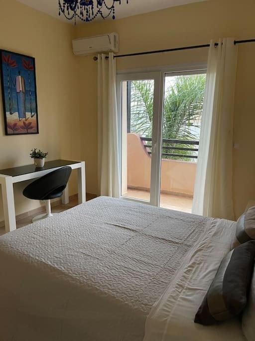 Appartement En Residence + Grande Terrasse Sur Le Toit Saidia Exterior photo